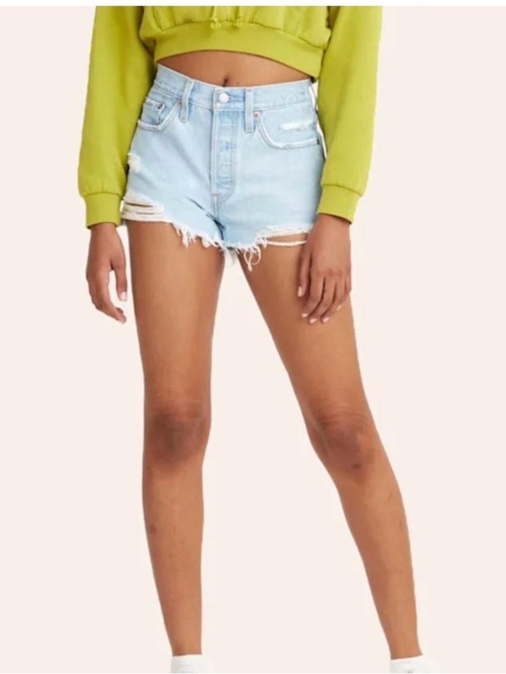 Levi’s 501 High Rise Distressed Denim Shorts in Light Stonewash size 27